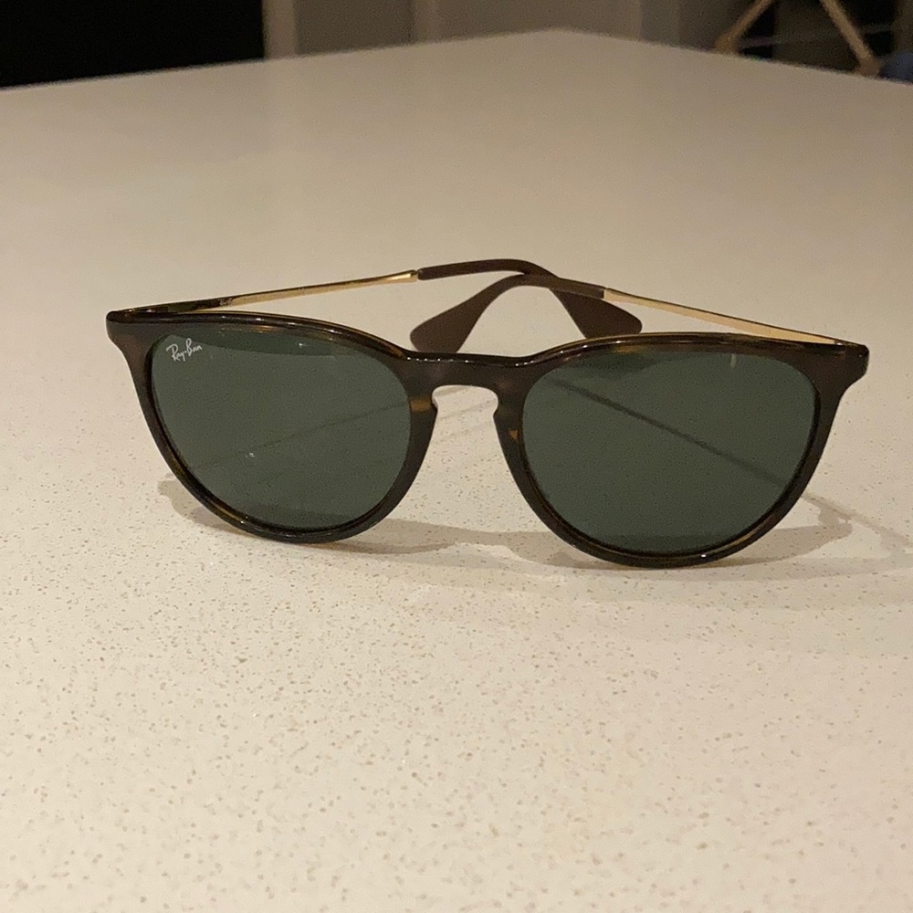 Ray-Ban Sunglasses (Erika)